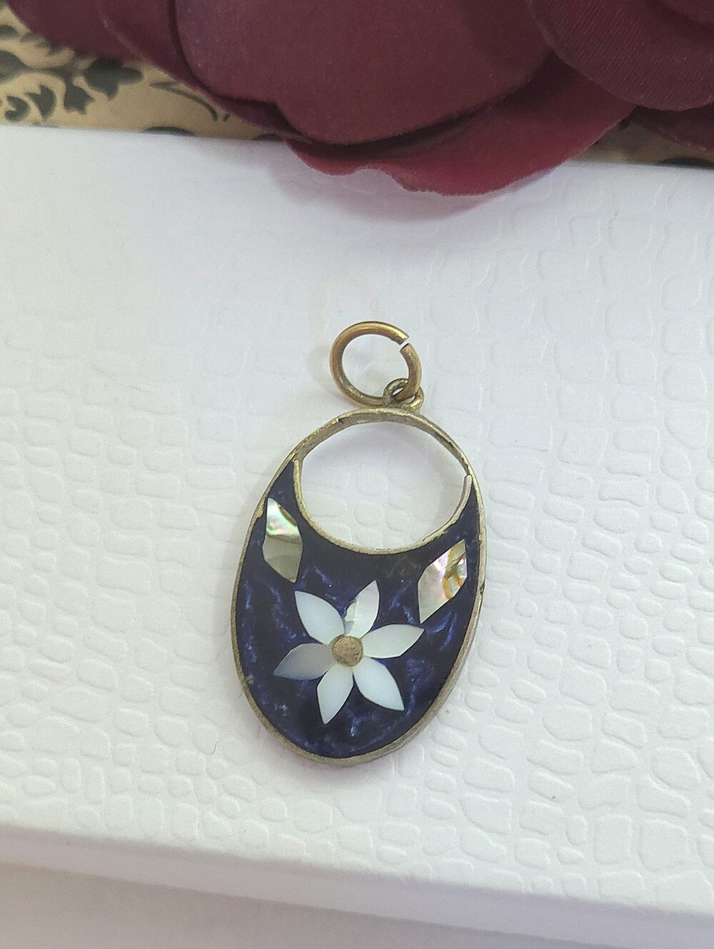 Vintage Alpaca Mexico Sterling Silver Mother of Pearl & Abalone Flower Pendant